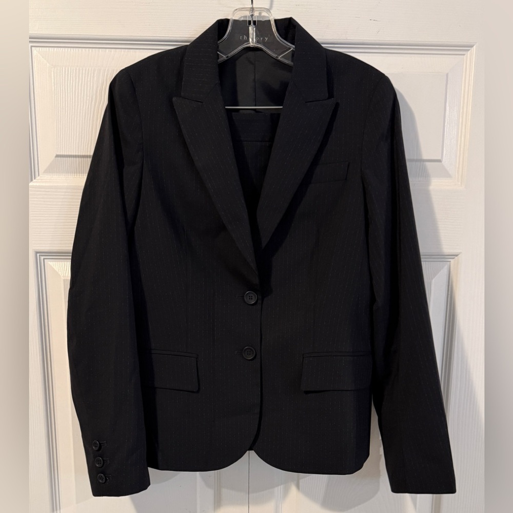 Theory Skirt Blazer 2pc Suit Black Pinstripe